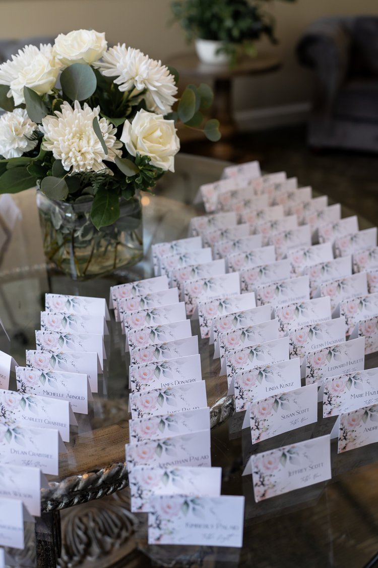 Scotts wedding sweetheart table by Domenic Graziano Flowers