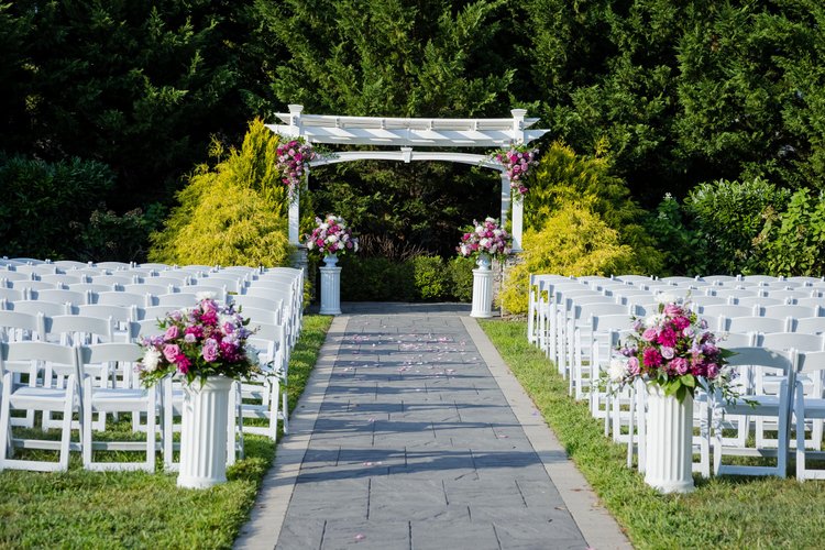 Dadalski wedding aisle arrangement, detail 3 by Domenic Graziano Flowers