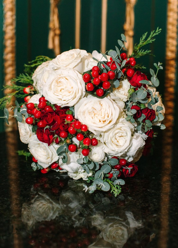 Moller wedding reception centerpiece by Domenic Graziano Flowers