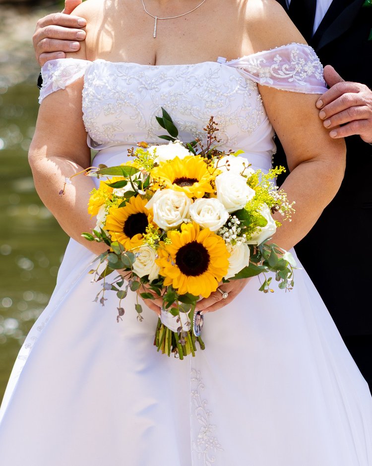 Sunflower wedding bridesmaids' bouquets by Domenic Graziano Flowers