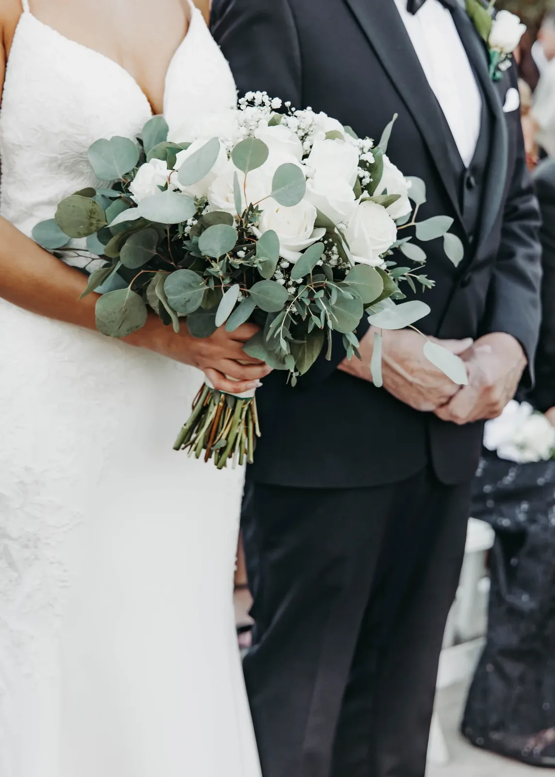Carlin wedding aisle arrangement at Northampton Valley Country Club, detail 2 by Domenic Graziano Flowers