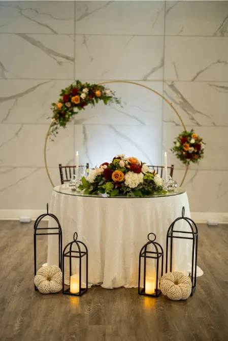 Muller wedding cocktail arrangement at The Warrington by Domenic Graziano Flowers